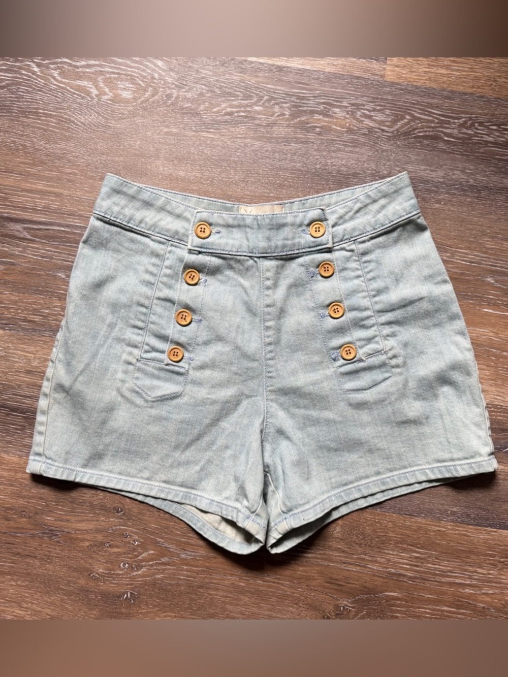 Anthropologie Light Wash Denim Shorts Size 8 Double Buttons Pockets